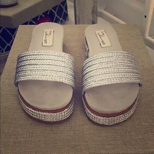 Summertime Silver Shoe